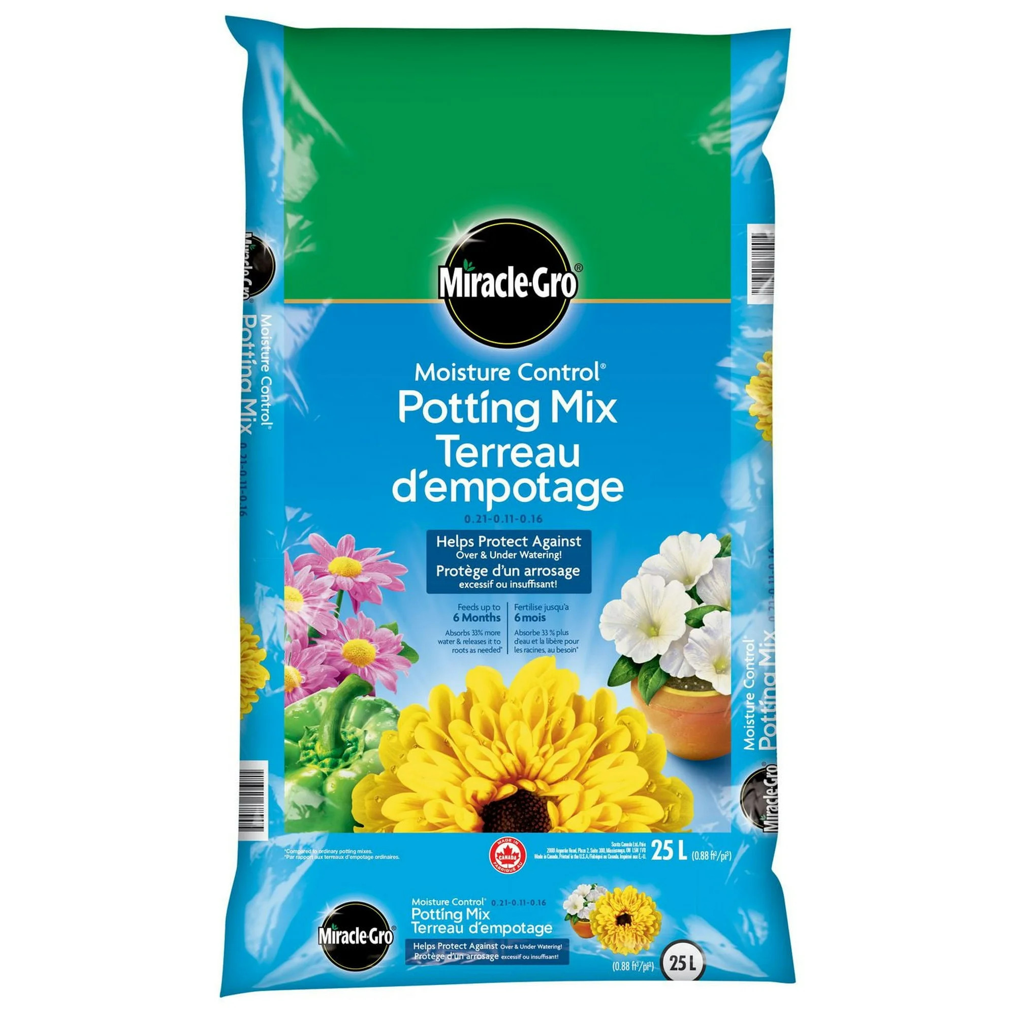 Miracle-Gro Moisture Control Potting Soil Mix 25L | Walmart (CA)