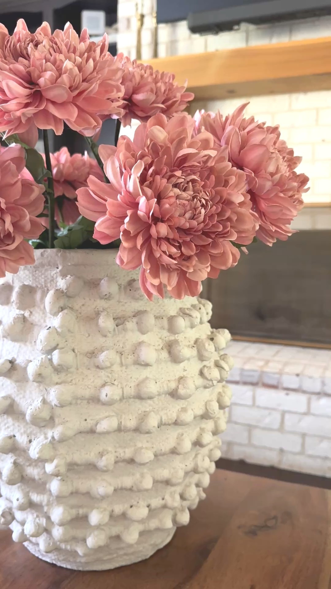 You after a year this special remains one of my favorite styling staples. I filled it with 10 affordable faux stems (hello, dark pink mums!) for an easy Spring to Summer. Vessel available in cream and multiple sizes linked everything for you #LTKHome #Fauxfloralz#CoffeeTableStyling #NeutralDecor

#LTKHome #LTKSeasonal #LTKGiftGuide