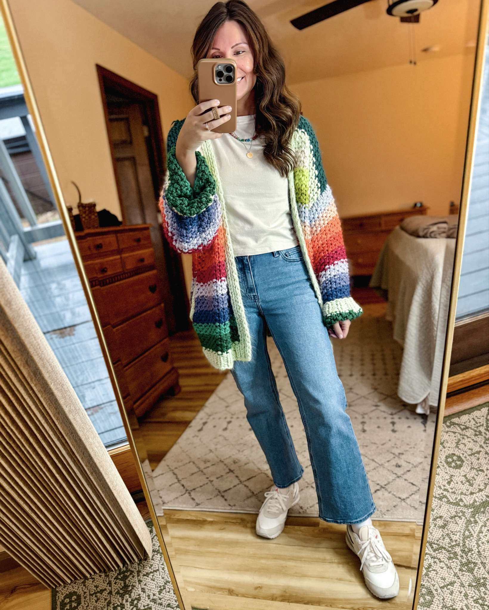 Size small in the tee, small in the cardigan (MARISSAWEARSANOUTFIT20 for $$ off!$ 24 and 28” inseam in the jeans and 6.5 in the sneakers!

My necklace is from Sela Designs (use MARISSA10 for $$ off!) but I also linked similar ones 

#LTKFindsUnder100 #LTKStyleTip #LTKPetite