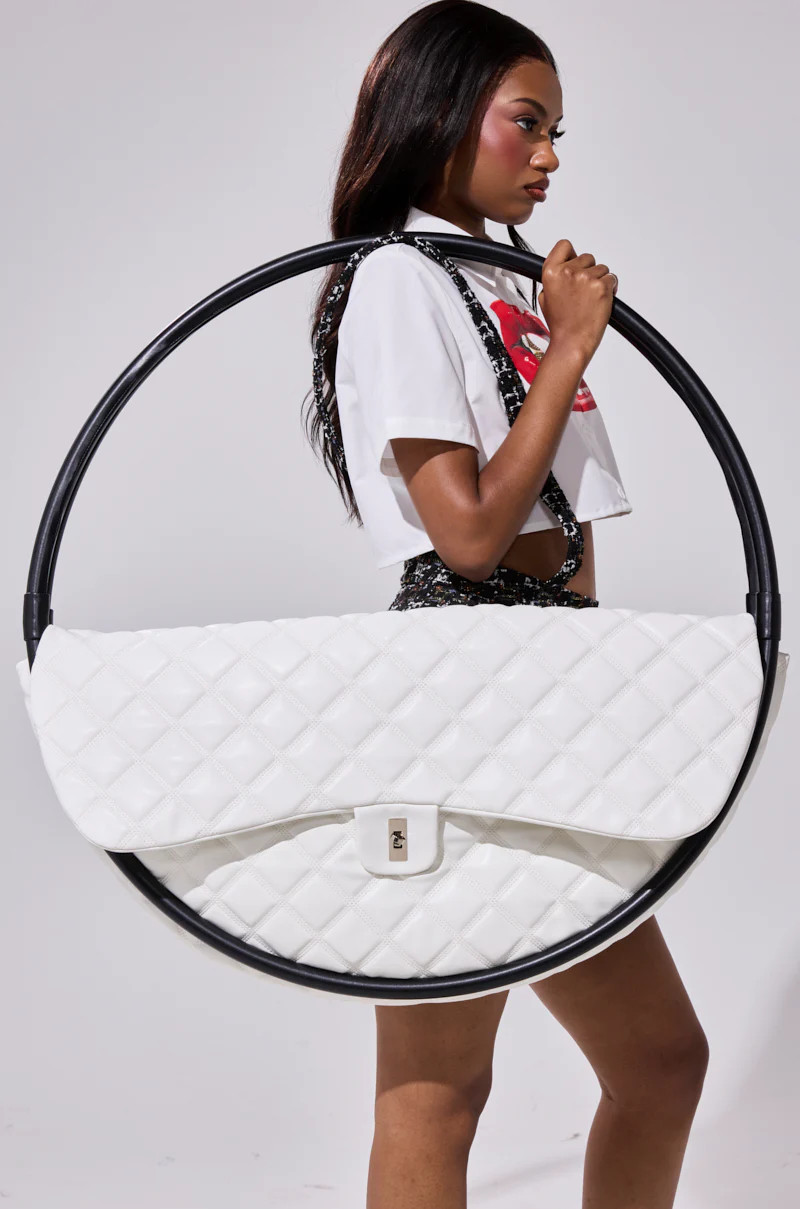 IYKYK OVERSIZED PURSE | AKIRA