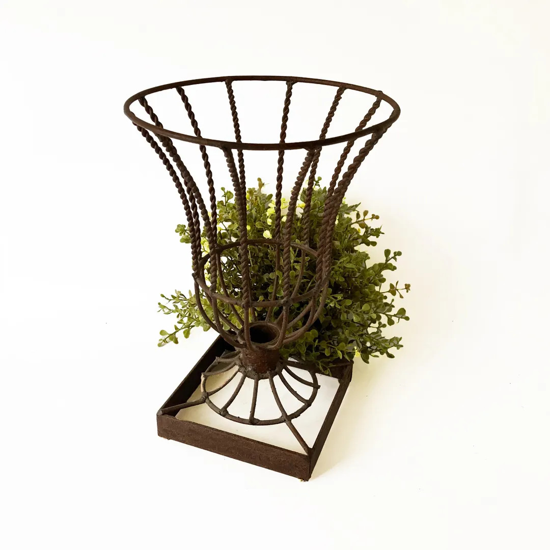 Metal Wire Urn Skeletal Frame With Distressed Rust Finish 11.5" Tall - Etsy | Etsy (US)