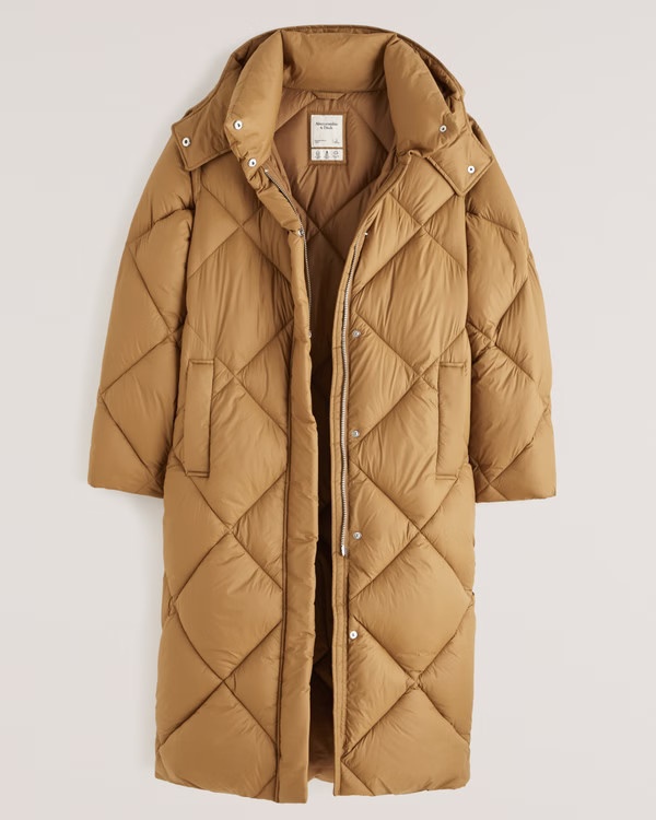 Women's A&F Ultra Long Quilted Puffer | Women's Coats & Jackets | Abercrombie.com | Abercrombie & Fitch (US)
