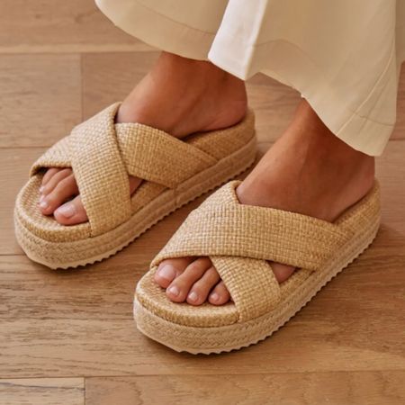 Summer sandals

#LTKTravel #LTKShoeCrush #LTKSeasonal