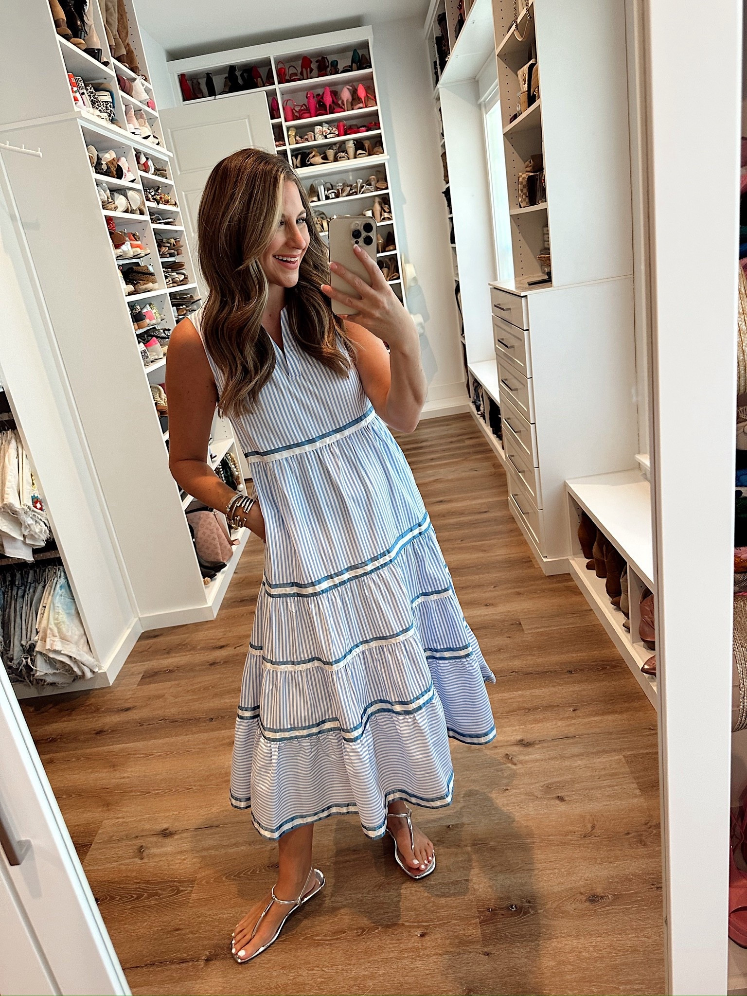 Chic, classic, and budget-friendly. These designer-inspired Amazon finds are the perfect fall dresses and outfits to keep your style elevated without the splurge. 

In a medium sleeveless tiered maxi, sandals and accessories- fits tts.

shop dandy, tuckernuck, anthropologie, maxi dress, fall dress, fall outfit

#LTKSeasonal #LTKFindsUnder50 #LTKStyleTip