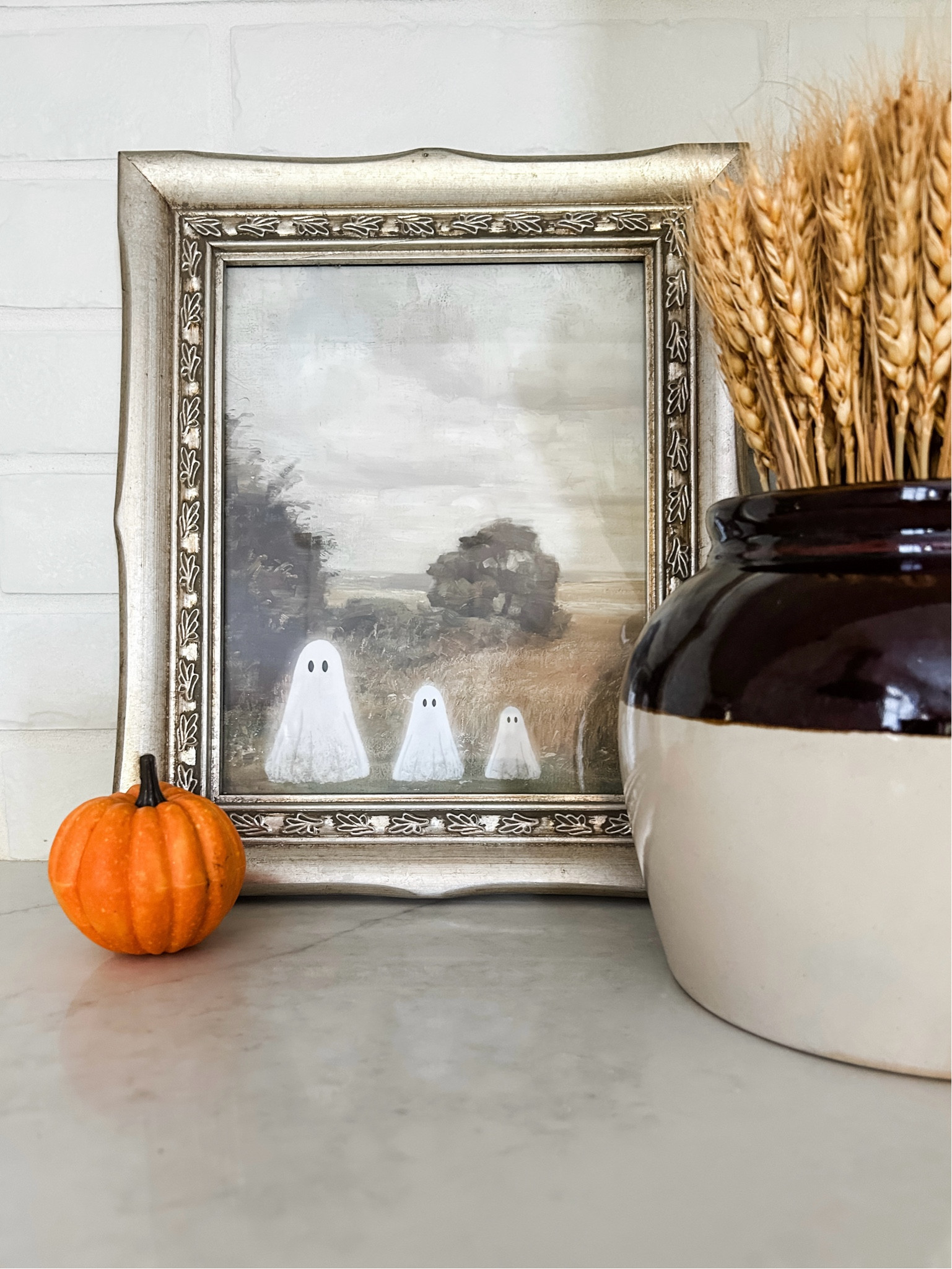 These little ghost prints are a steal— 6 of them for under $7 and on Prime!  Swapping out prints is the easiest holiday decor out there! 



#LTKHalloween #LTKSeasonal #LTKHome