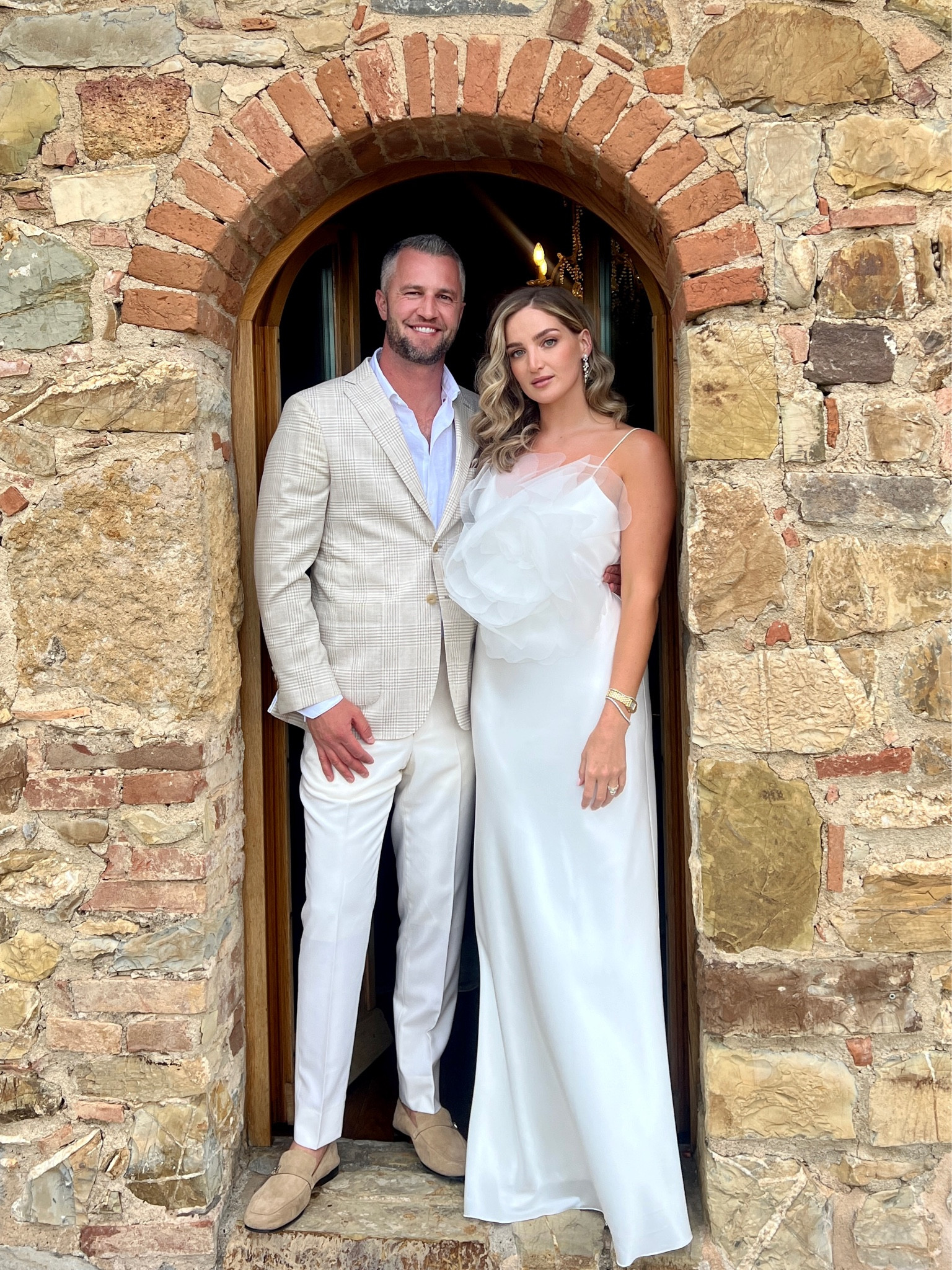 The most perfect garden party welcome dinner outfit for all brides! 