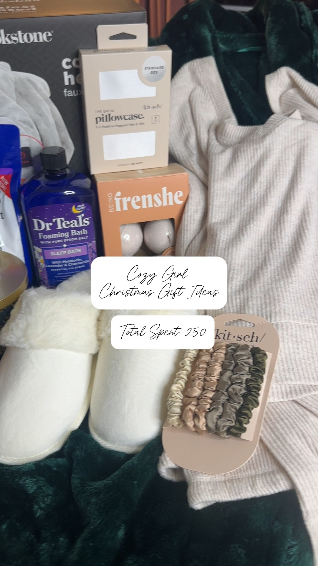 Cozy Girl Christmas

#LTKHoliday #LTKCyberWeek #LTKGiftGuide