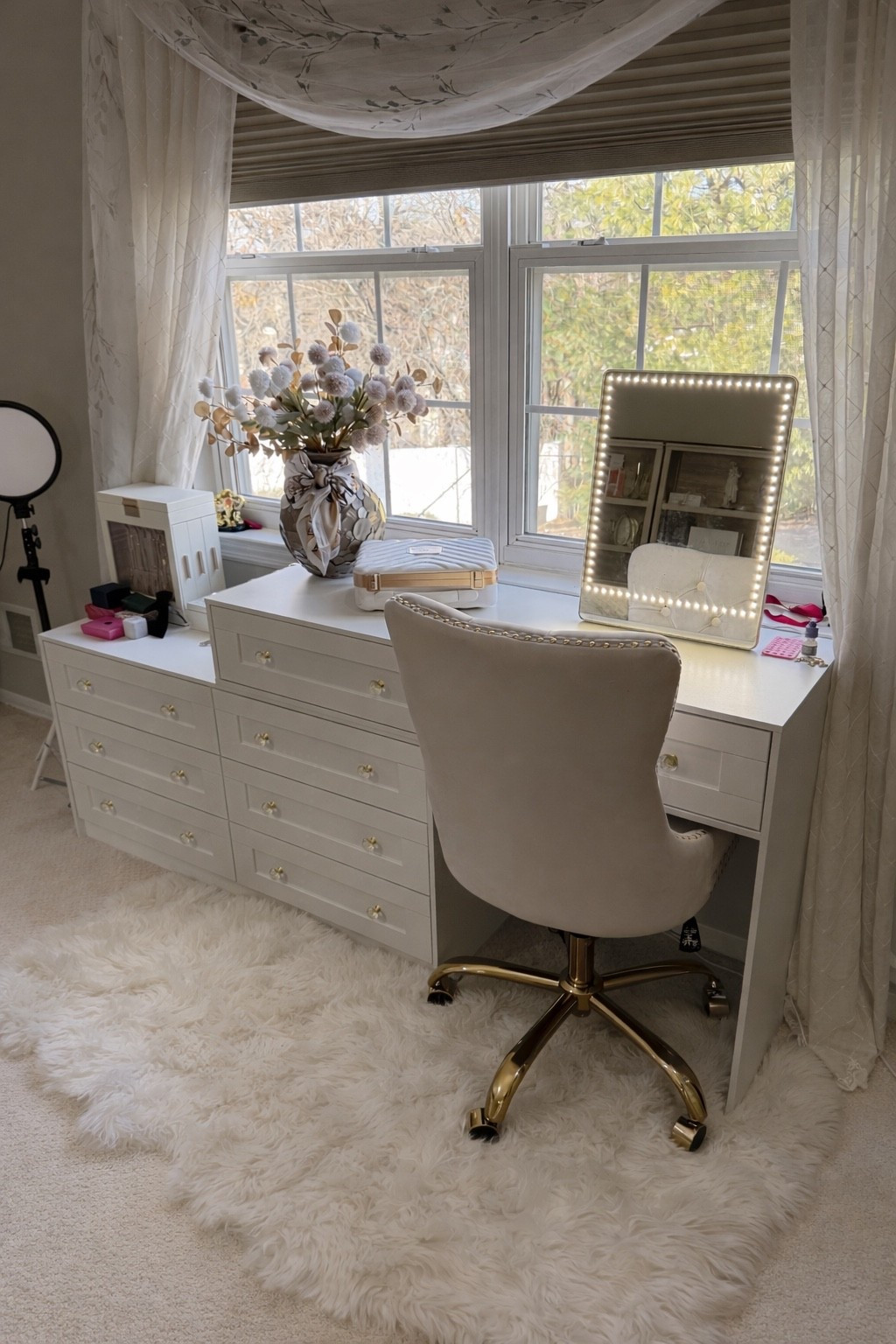 Work vanity 

#LTKHoliday #LTKHome #LTKBeauty