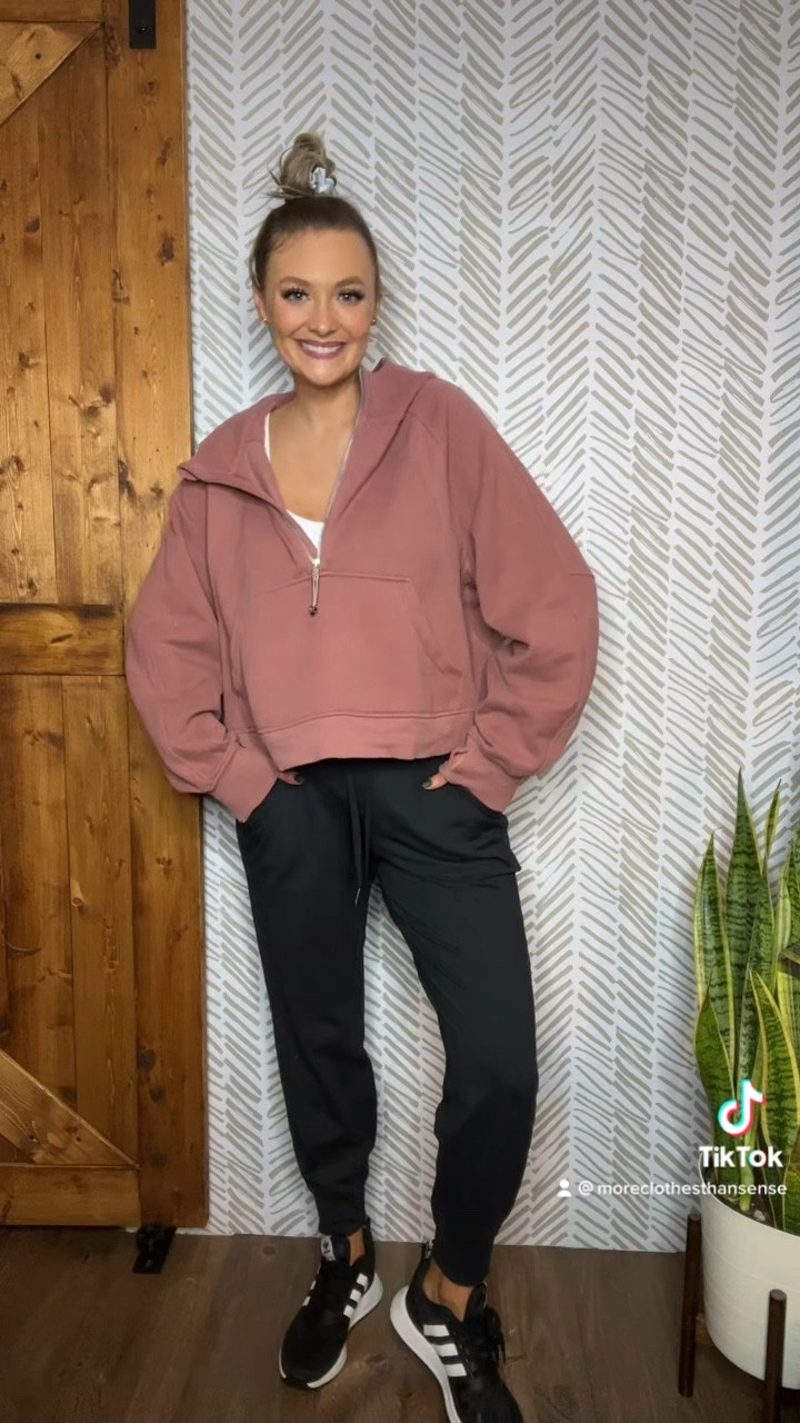 Today’s Lululemon OOTD!!

Scuba-XL/XXL
Joggers-10


#LTKcurves #LTKstyletip #LTKfit