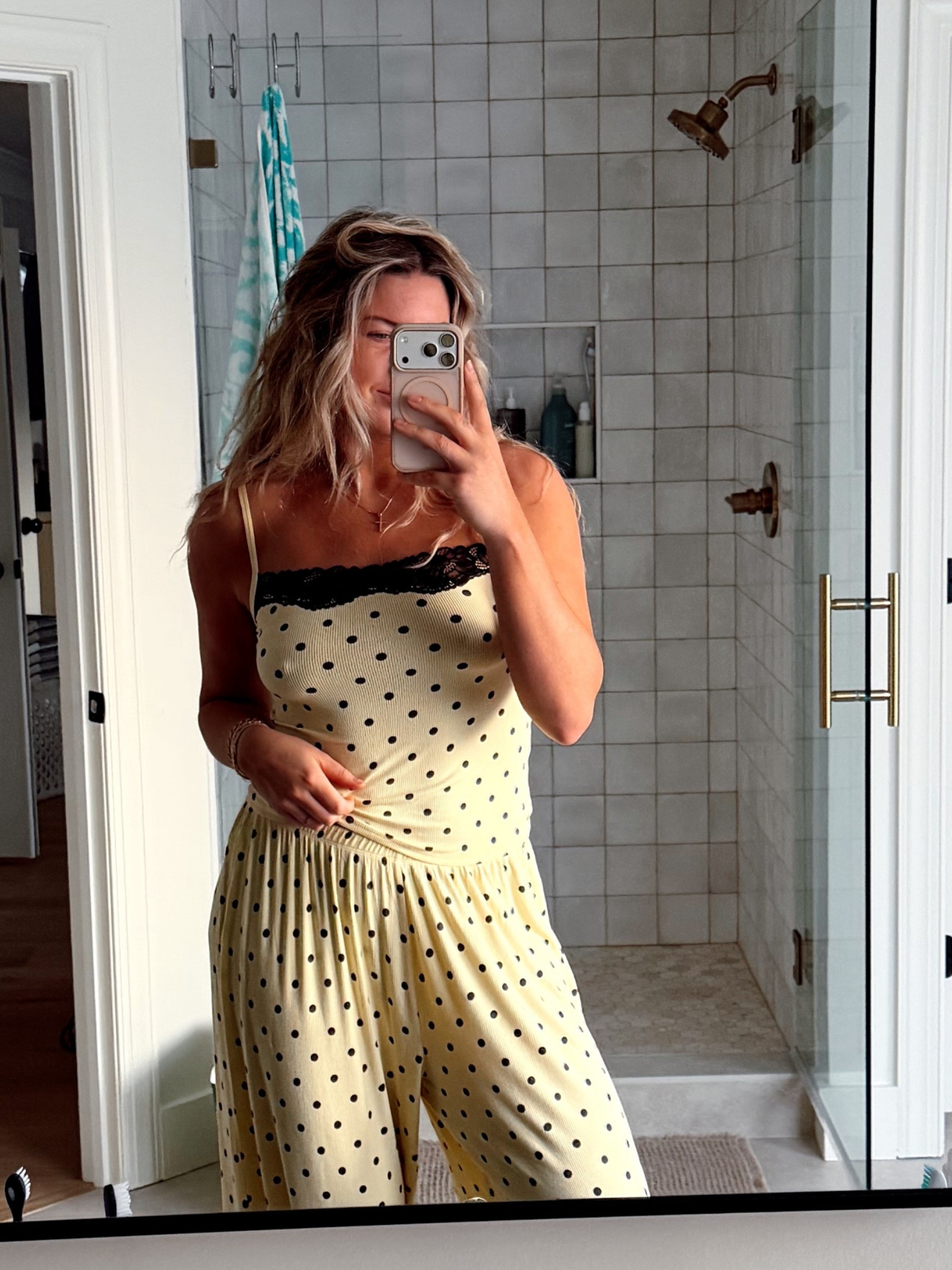 Pjs I’ll be wearing on repeat. Code KRISTINA20 for 20% off too 

#LTKmorningroutine #LTKootd