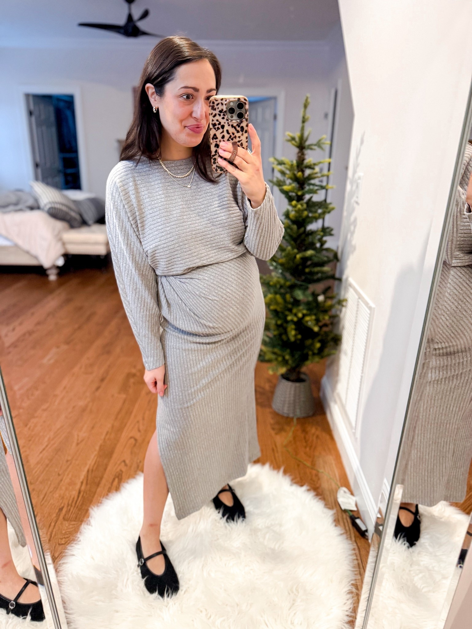 Outfit of the day
Loft dress on sale for $39
Size medium
Perfect with a bump!

#LTKFindsUnder50 #LTKWorkwear #LTKBump