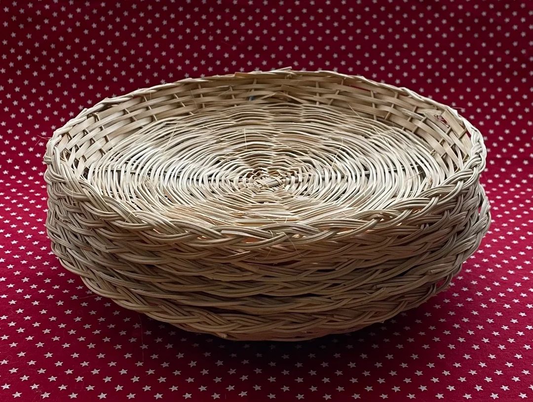 Set of 6 Vintage Wicker Paper Plate Holders 9 1/2 inch Paper Plate Support Wicker Baskets also us... | Etsy (US)
