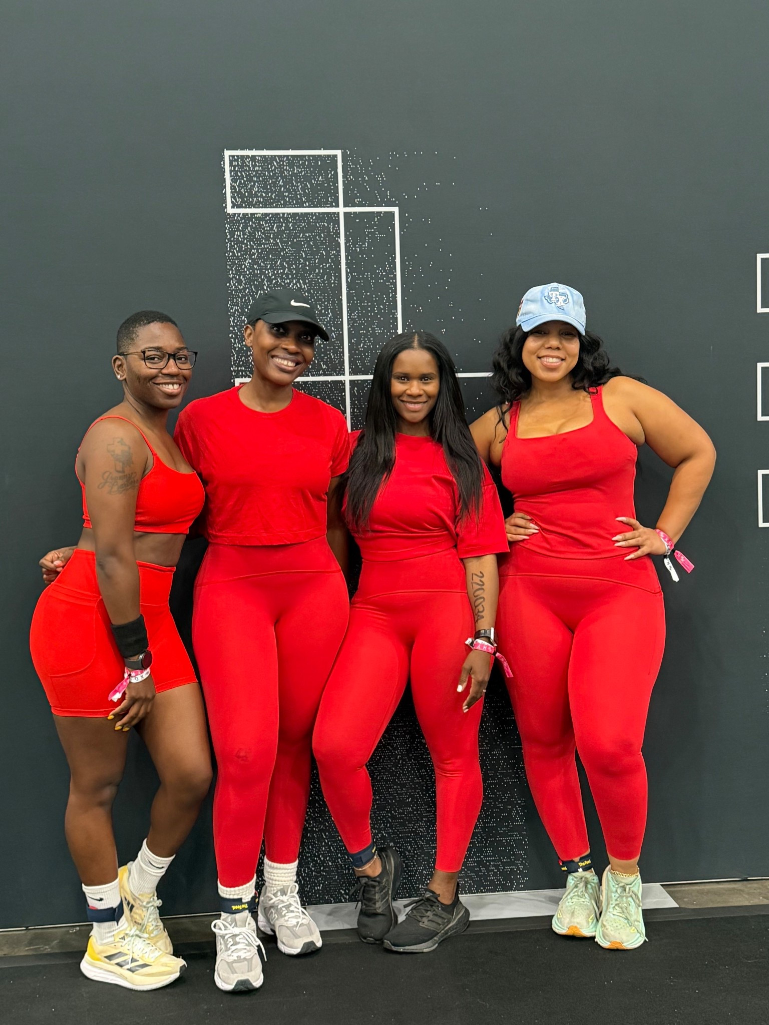 Are matching outfits for the HYROX relay in houston Texas 