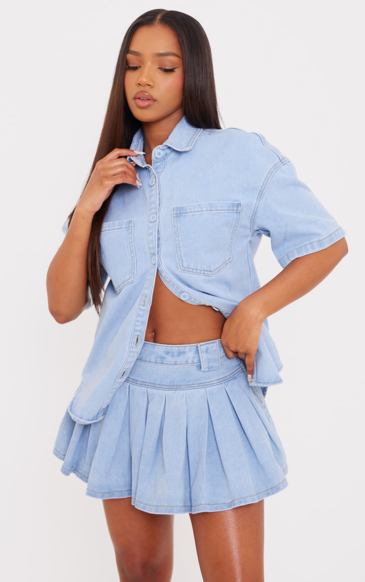 Light Blue Wash Short Sleeve Denim Shirt | PrettyLittleThing US