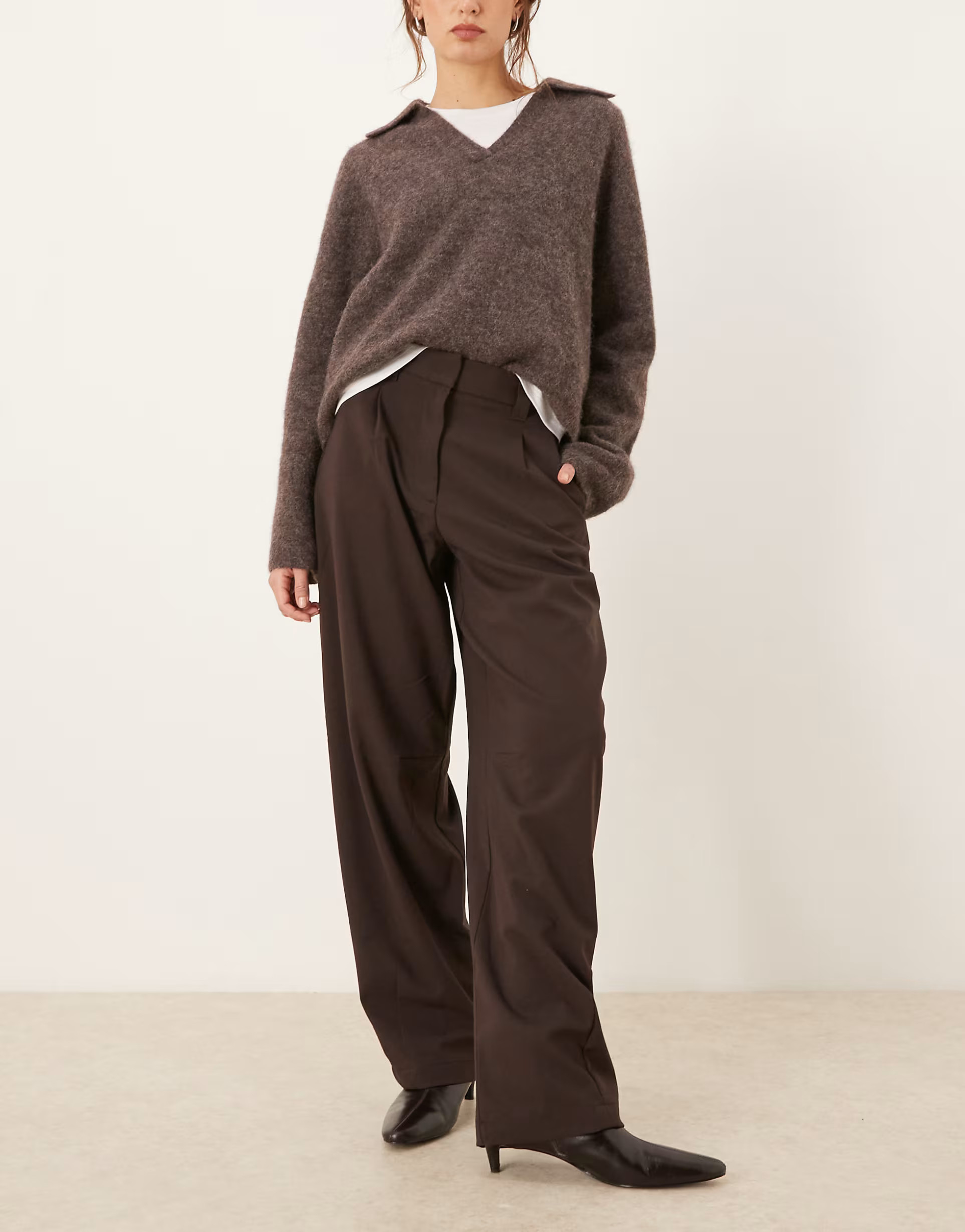 ASOS DESIGN tailored arch barrel trousers in brown | ASOS (Global)