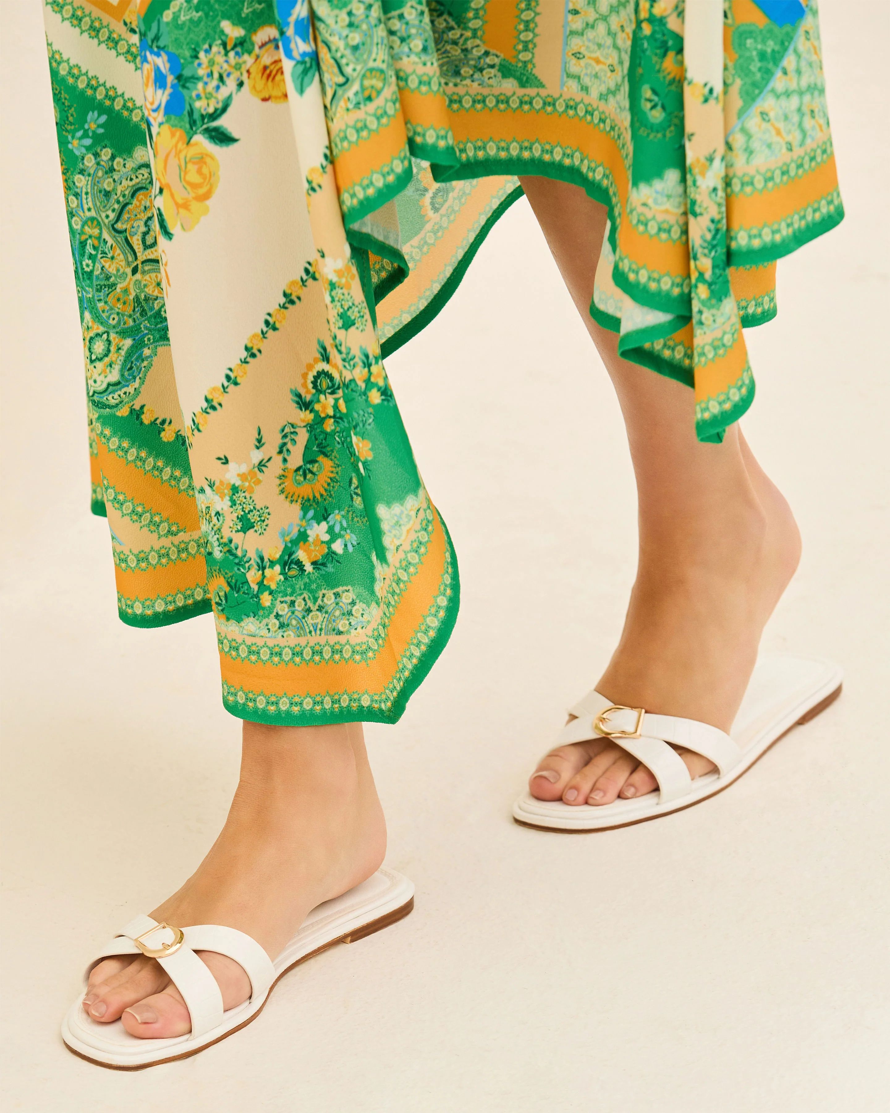 Perline Flat Sandal | VICI Collection