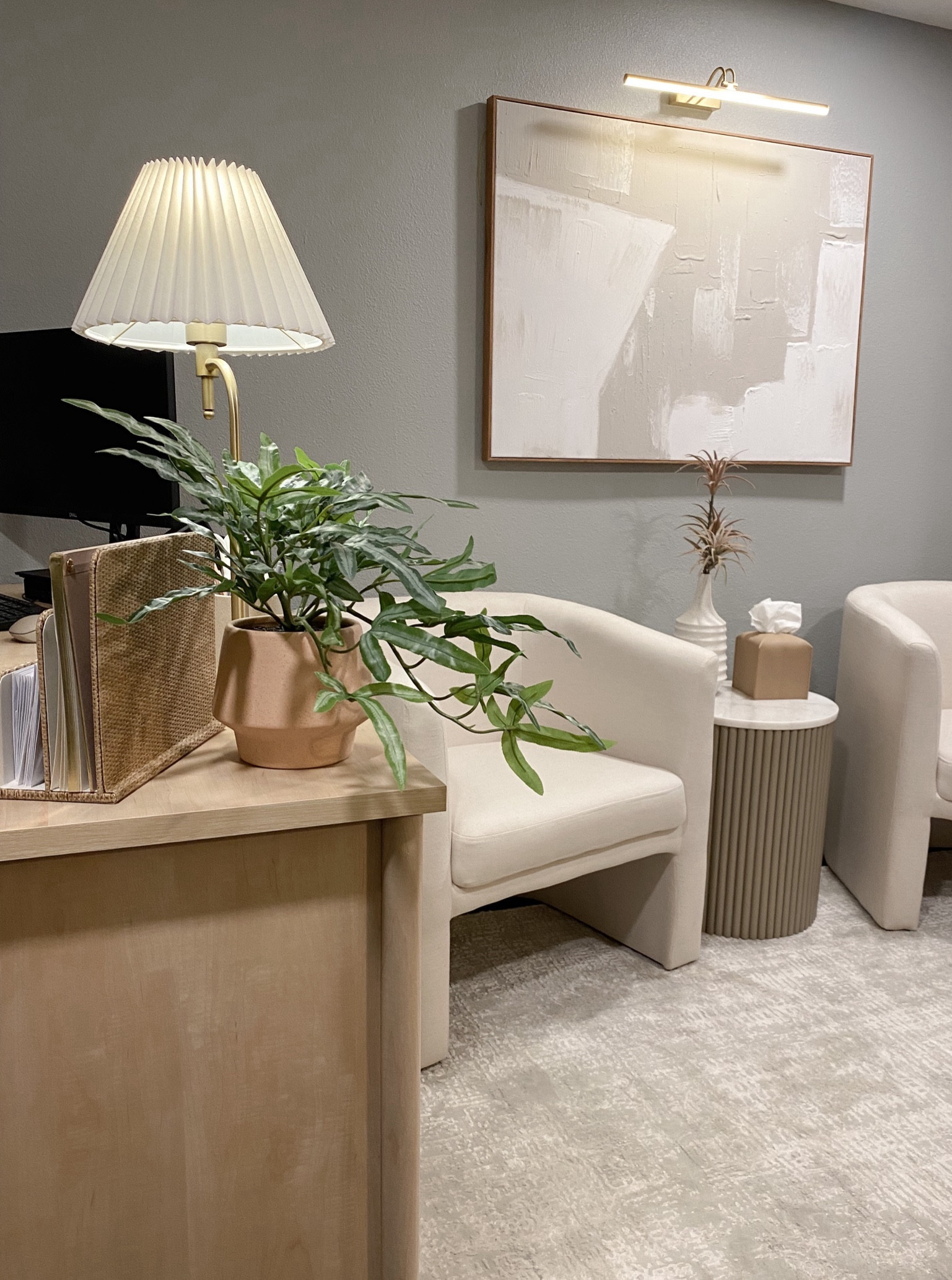 Office Makeover
Cozy, neutral office
Organic modern design

#LTKhome