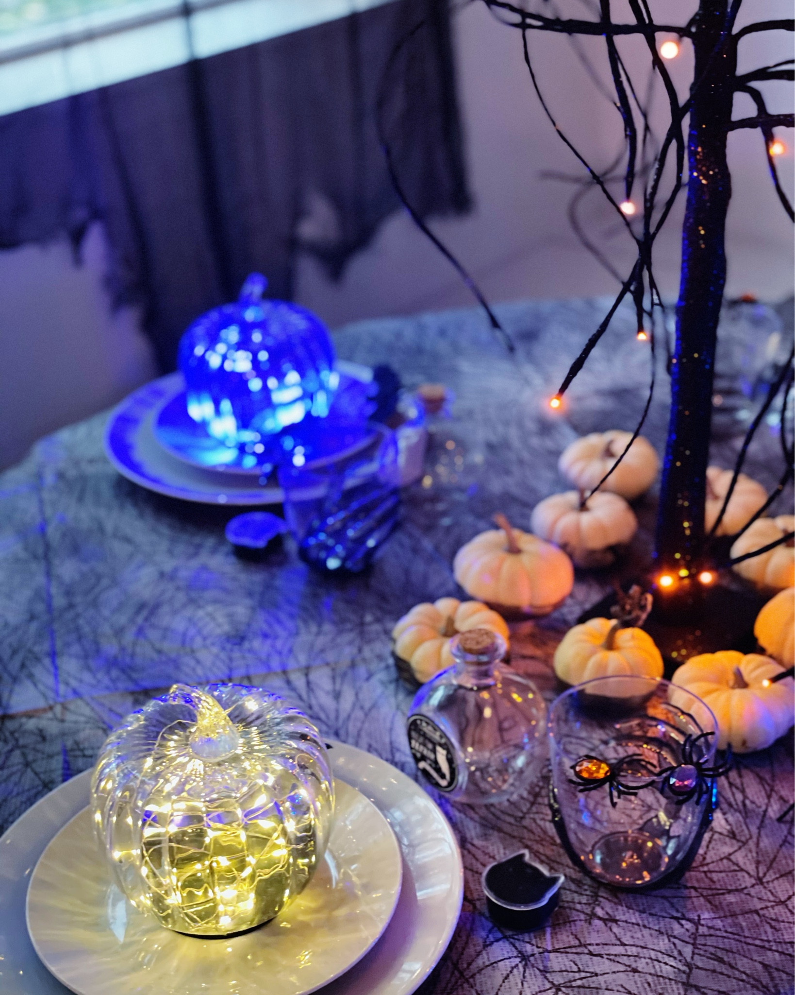 Halloween party for kids, Halloween tablescape for kids, decorate for a Halloween party, nighttime Halloween party, set a Halloween table, kids Halloween party, glow pumpkins, make your own potion activity for kids, Halloween centerpiece, 

#LTKKids #LTKParties #LTKSeasonal
