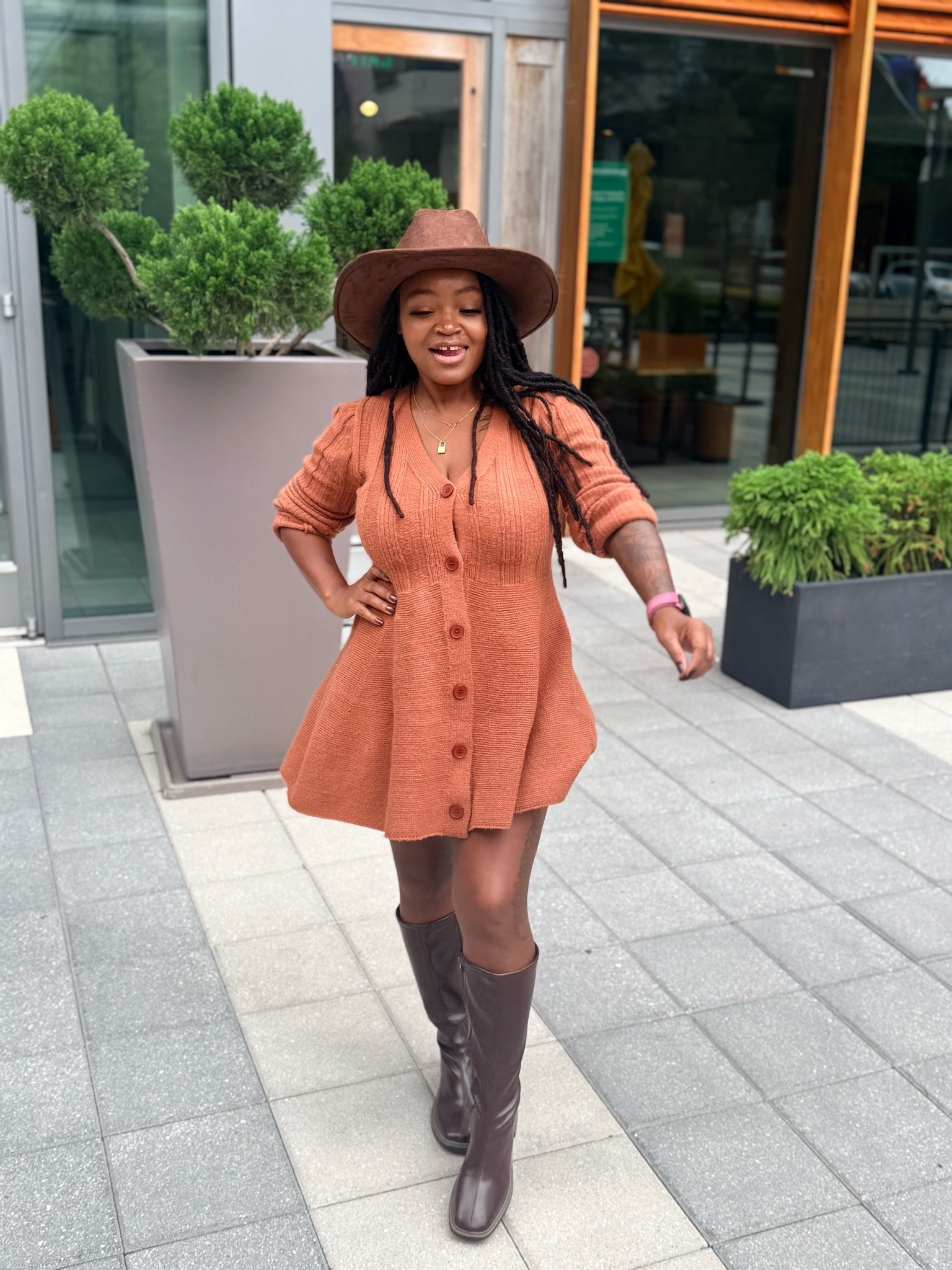 Shop my CUTE fall brunch look!! #FallOutfits #fallstyle #fallfashion
