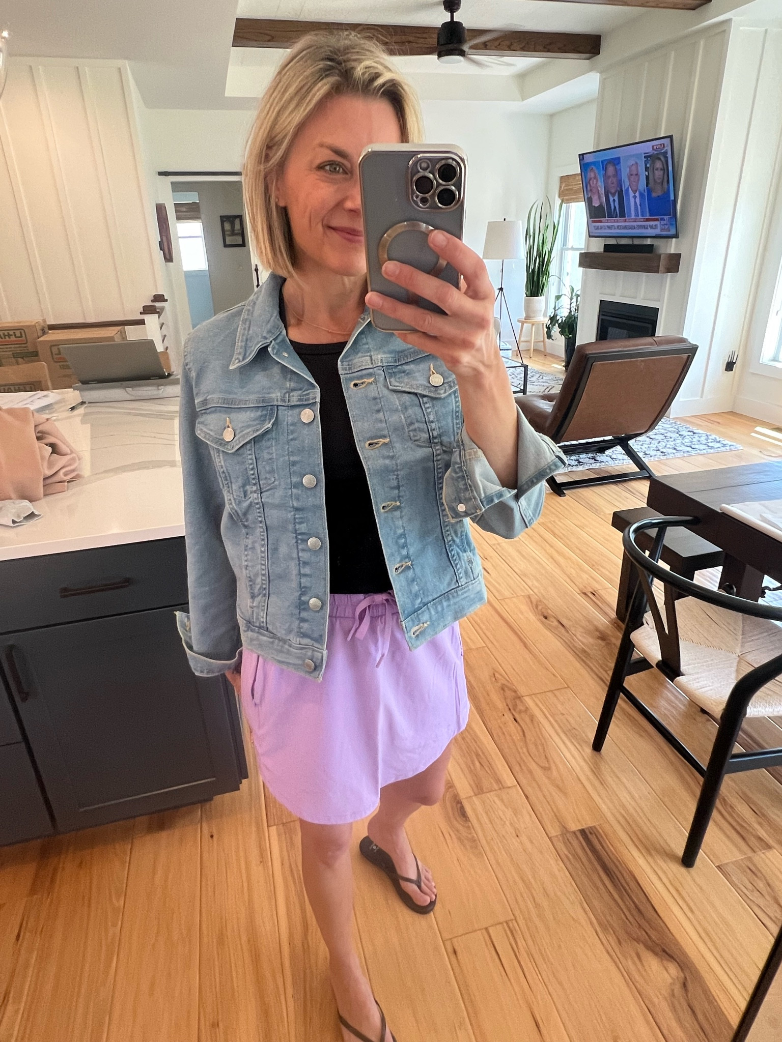 Levi jacket, denim jacket, women’s Jean jacket

#LTKFitness #LTKSaleAlert #LTKFindsUnder50