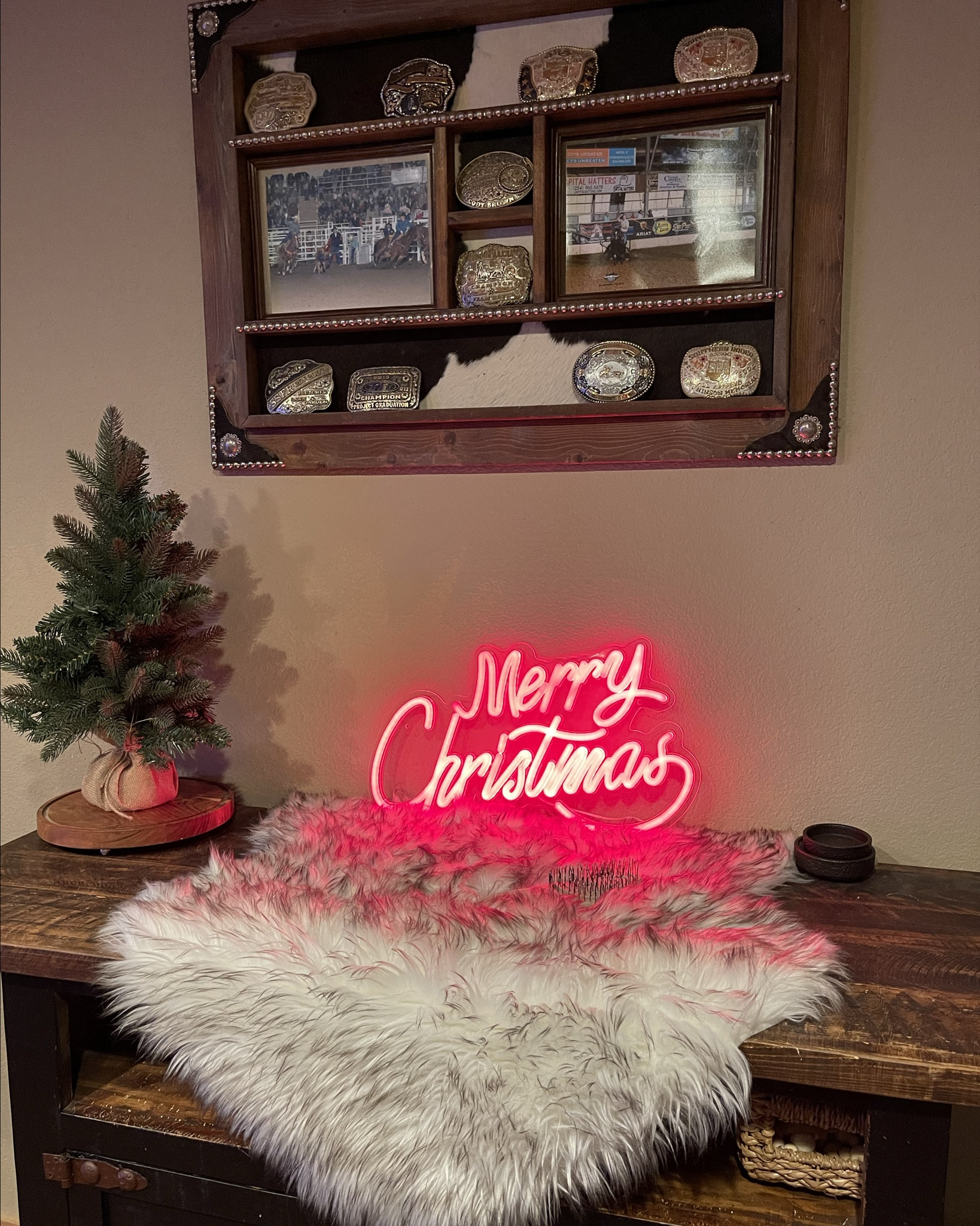 Farmhouse Christmas Decor 

#LTKFindsUnder50 #LTKSeasonal #LTKHoliday