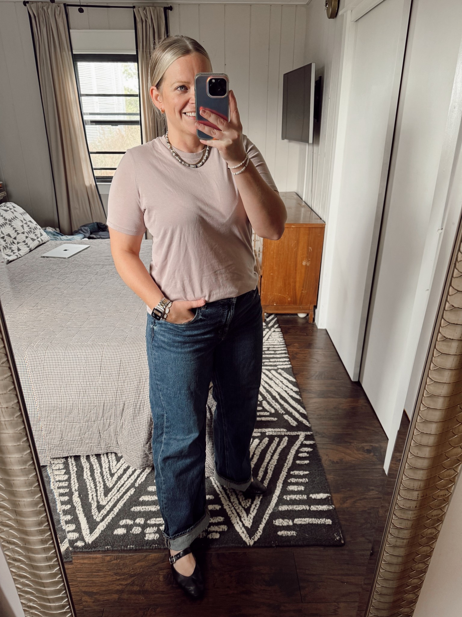 Effortless essentials for any day of the week.
Skims. Madewell. Old Navy.
#LTKEveryday #LTKOutfit #LTKUnder100