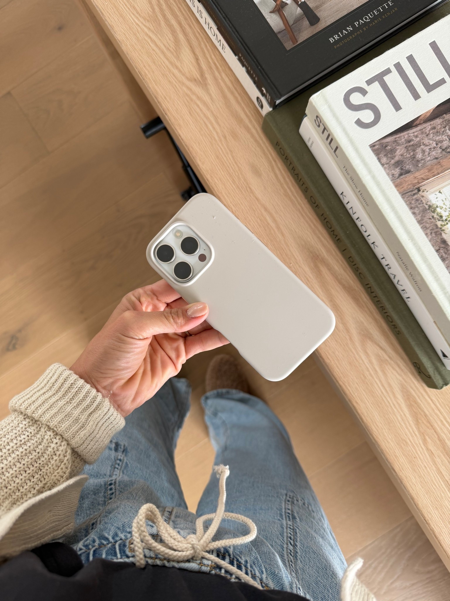 My new Amazon phone cover- has the MagSafe spot! 

#LTKSaleAlert