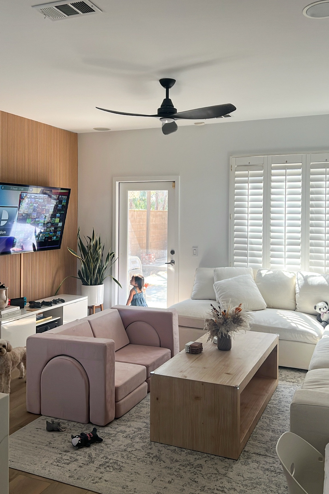 living room ✨ #livingroom #neutrals #organicmodernhome #interiordesign 

#LTKFamily #LTKHome #LTKKids