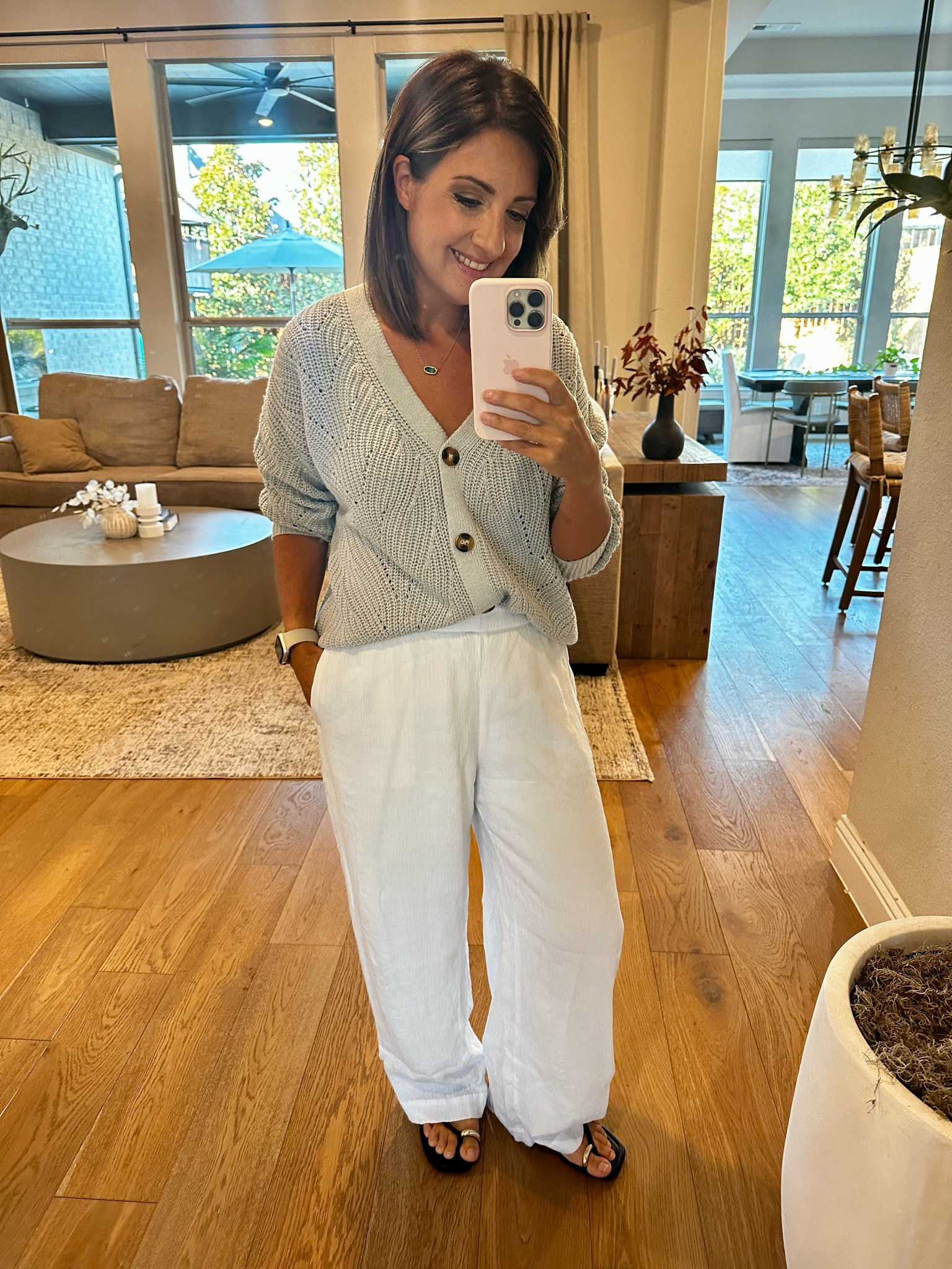 $18 cardigan from Walmart! This is a steal of a deal for a great fall transition piece! 

#LTKFindsUnder50 #LTKStyleTip #LTKSeasonal