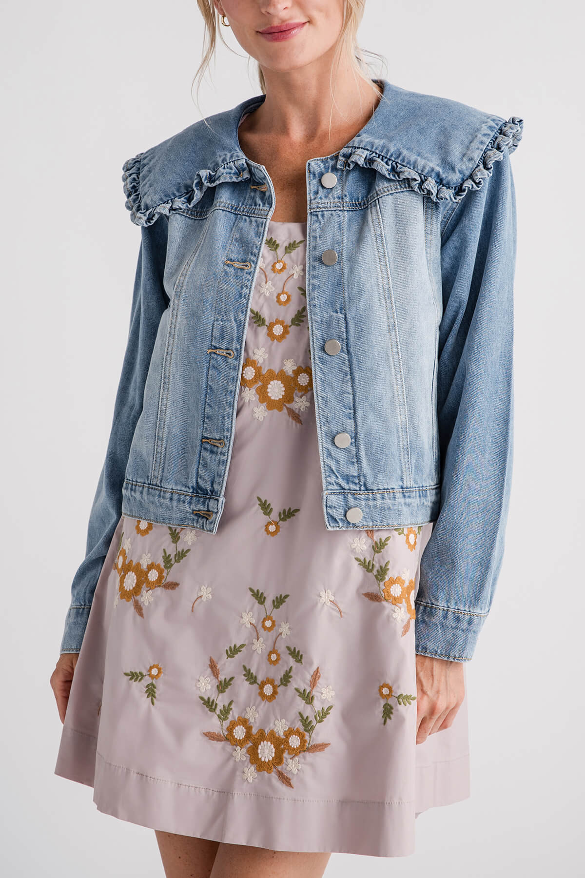 Eesome Mineral Wash Sailor Collar Denim Jacket | Social Threads