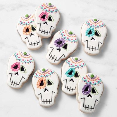 Day of the Dead Skull Cookies, Set of 8 | Williams-Sonoma