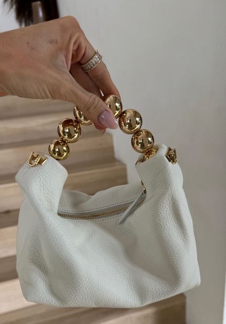 Amazon bag 🩷 I love the handle detail!!

#LTKitbag #LTKfindsunder100 #LTKfindsunder50