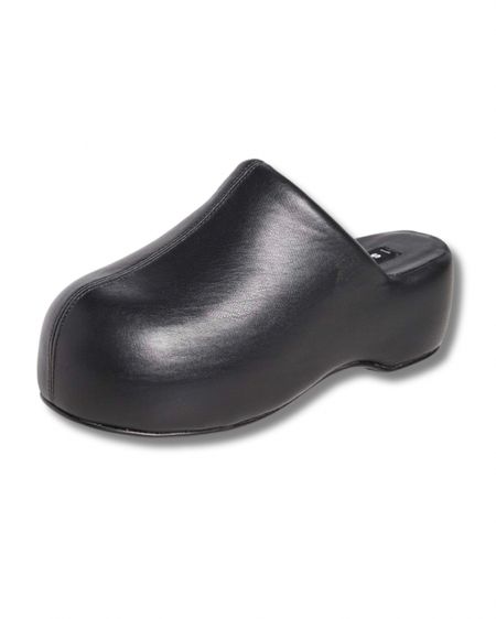 Black Bubble Clogs


Amazon Shoe Finds | Fall Fashion | Fall Shoes | Fall Clogs | Mules | Gifts for Her

#LTKGiftGuide #LTKshoecrush #LTKstyletip