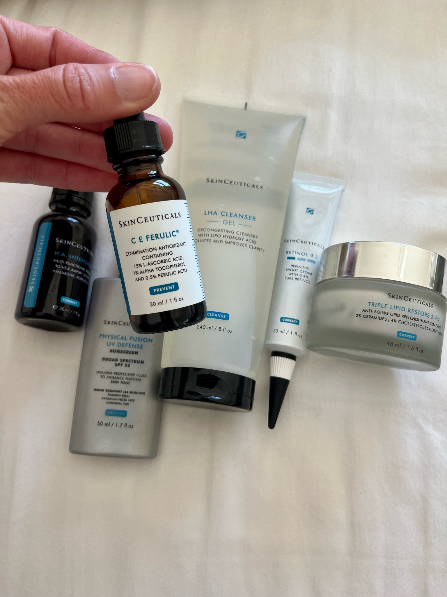Code SKINC15 for 15% OFF Skinceuticals.  