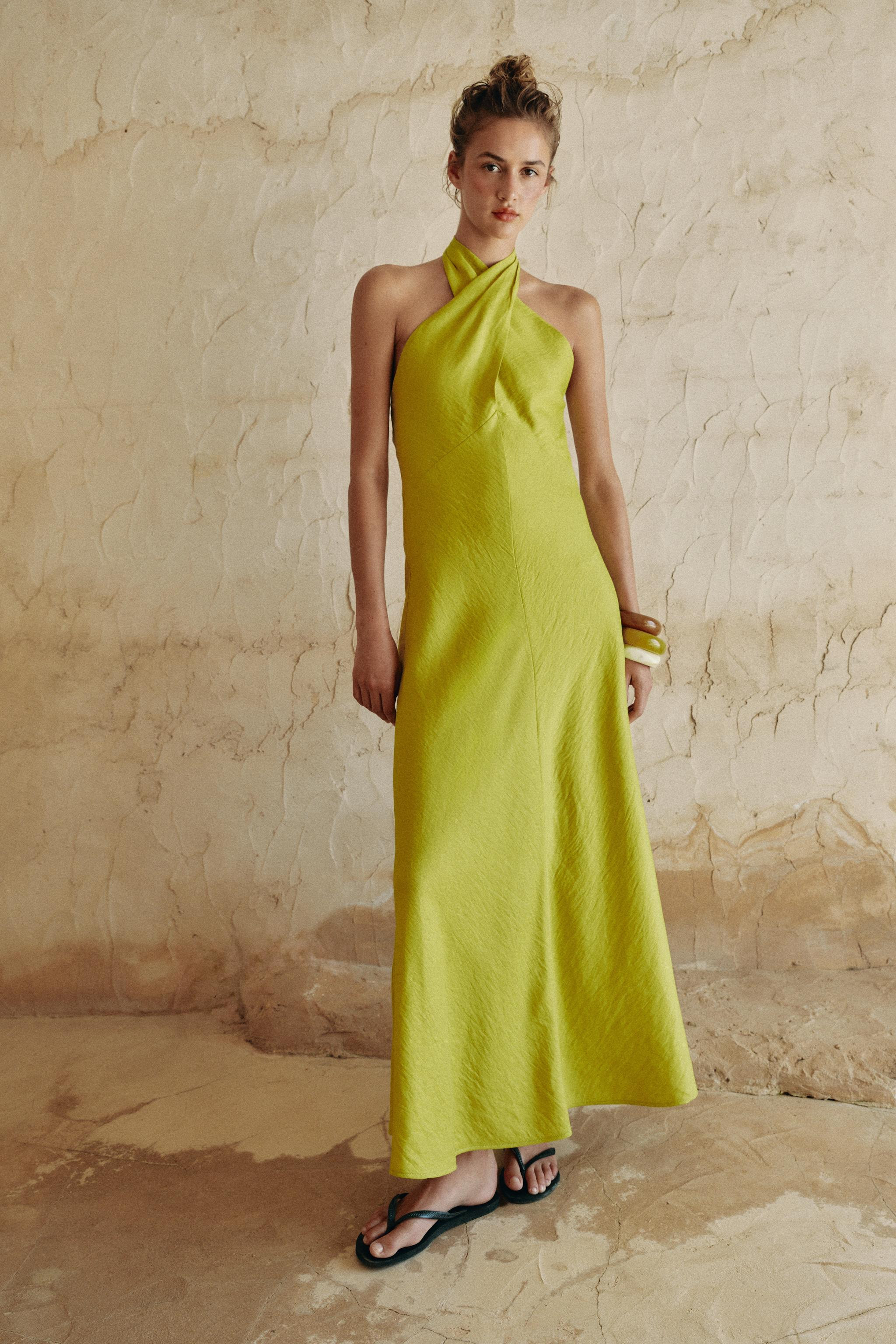LINEN WRAP HALTER MIDI DRESS | Zara US