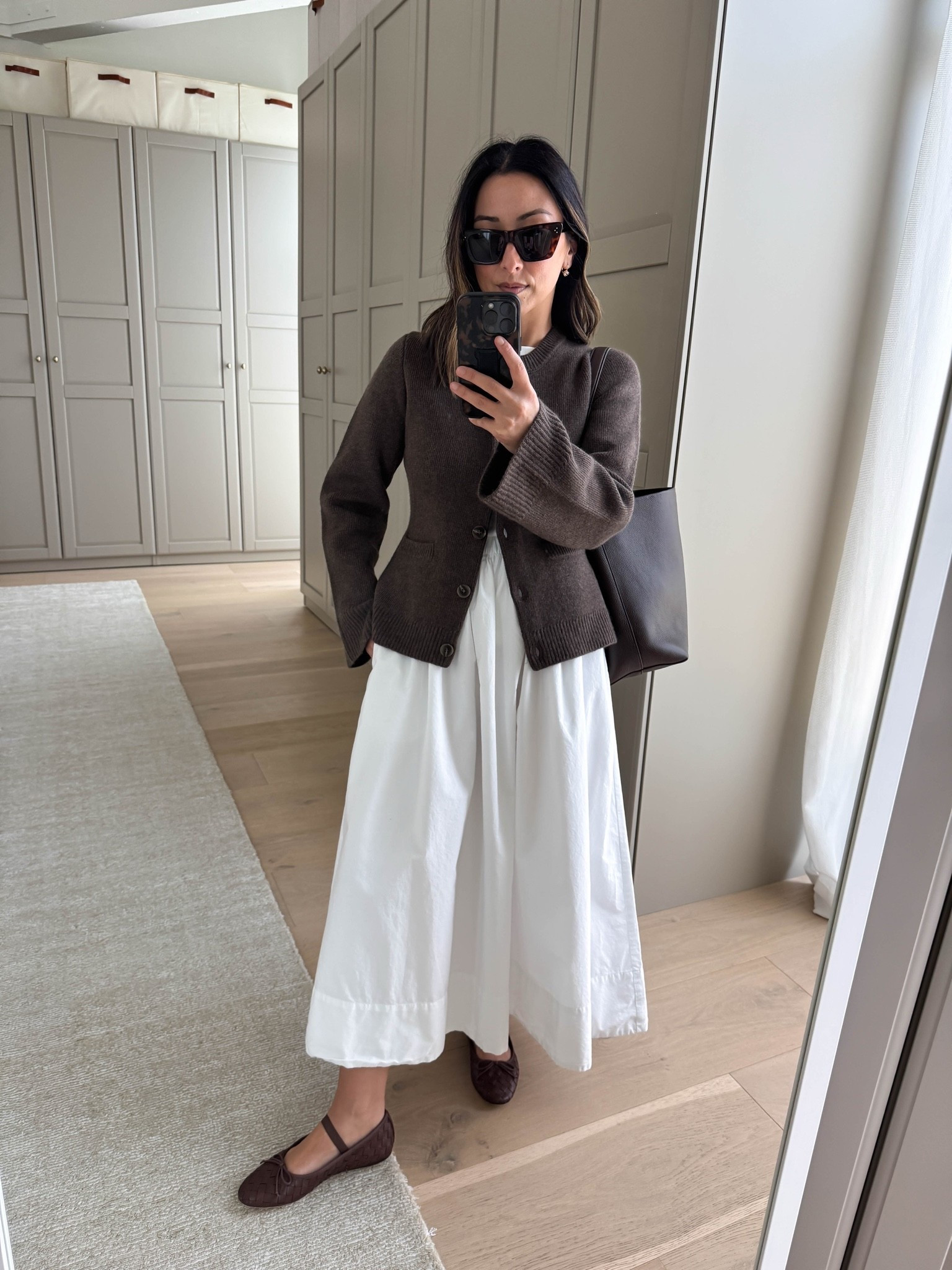 fall workwear outfit. 

Quince cardigan xs
Everlane tank xs
Aritzia skirt xs
Loeffler Randall ballet flats 5