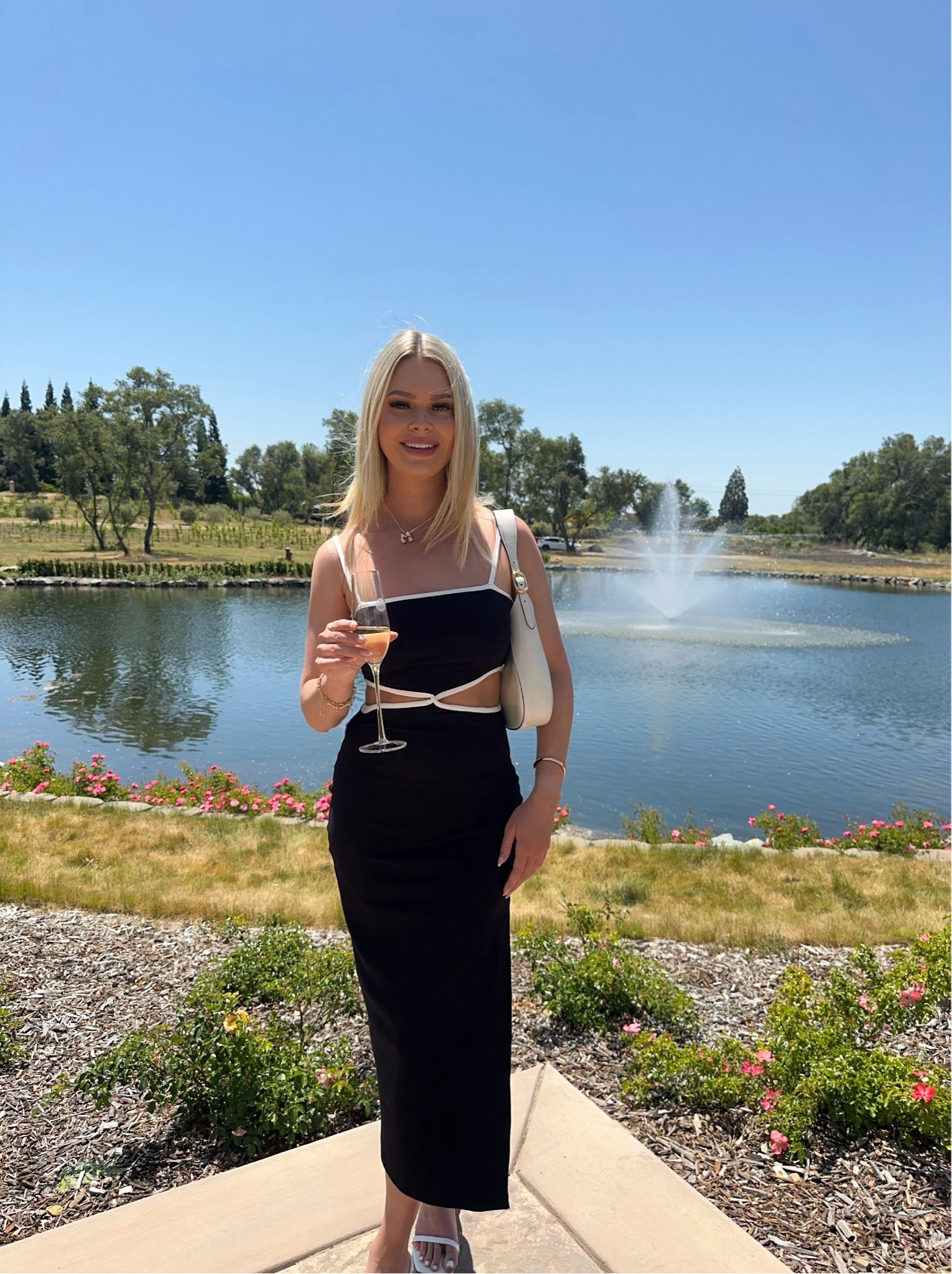 Wine tasting 🍷

#LTKParties #LTKStyleTip #LTKSeasonal