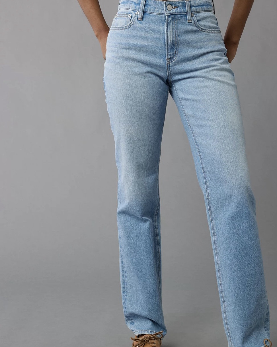 Denim refresh unlocked. 🔓
American Eagle has 25% off all jeans — including curvy fits — with online exclusives and new arrivals that are chef’s kiss.
@American Eagle Outfitters 
#AmericanEagleStyle #AEJeans #DenimLove #CurvyFit #LTKDeals #LTKStyle #ClosetStaples