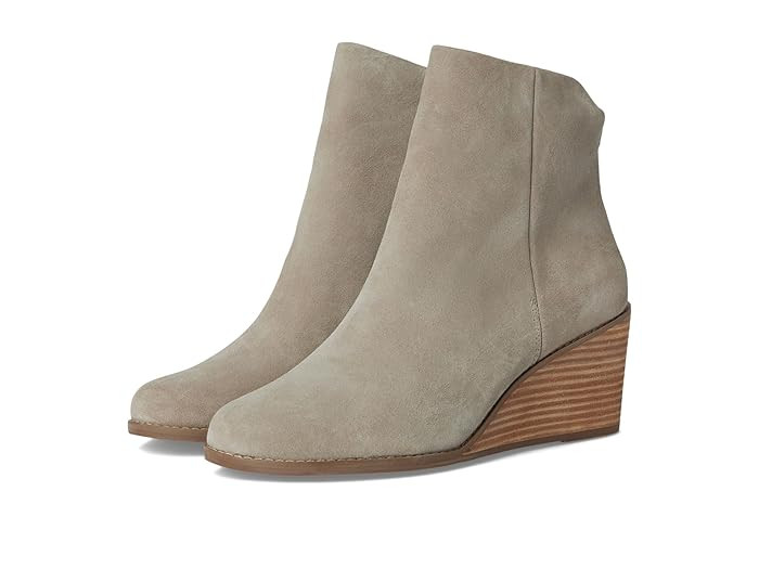 Casey | Zappos