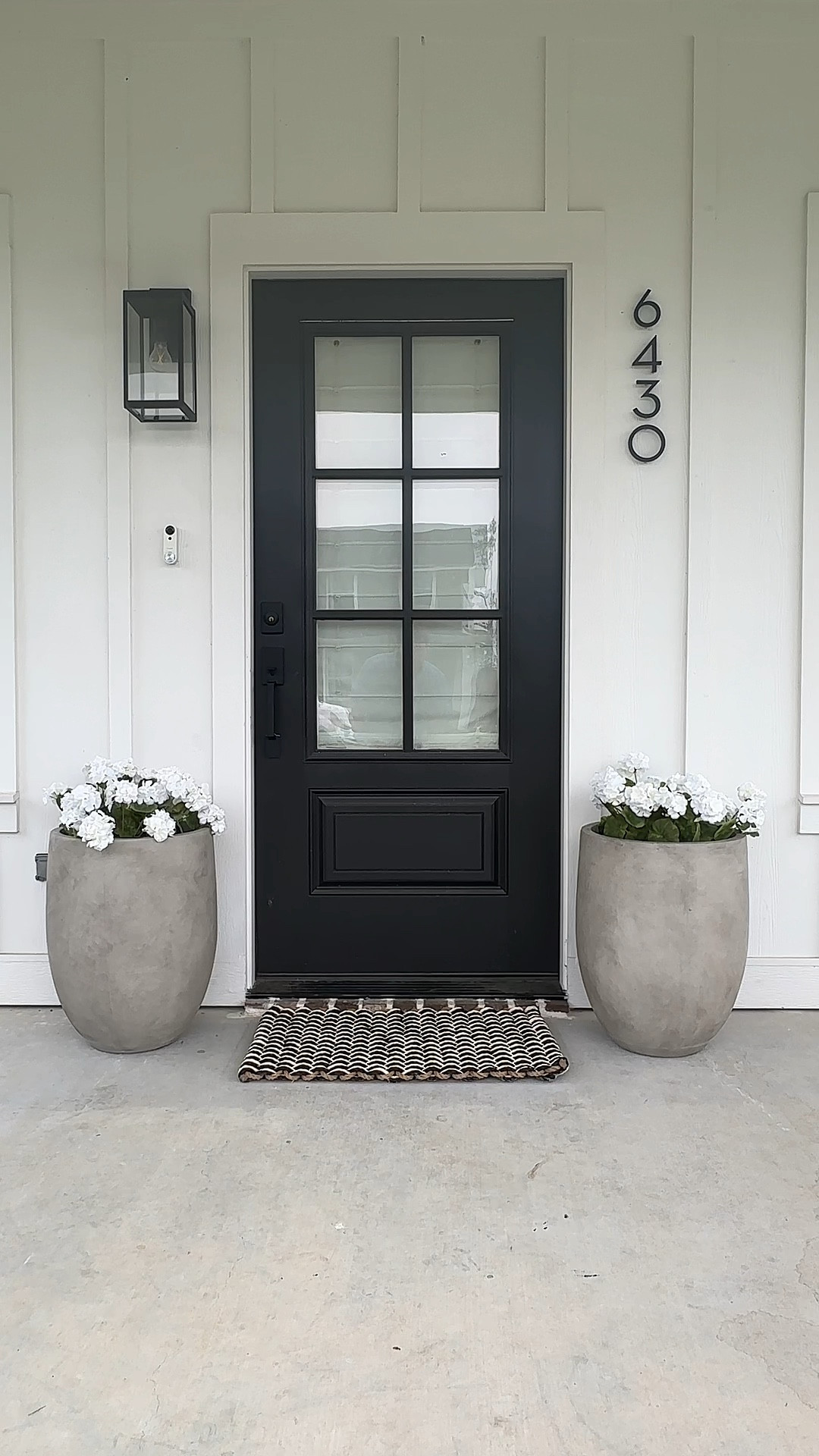 These Wayfair planters 🙌🏼🥹🫶🏻

#frontporch #porchdecorinspo #outdoor #planters 

#LTKsalealert #LTKVideo #LTKhome