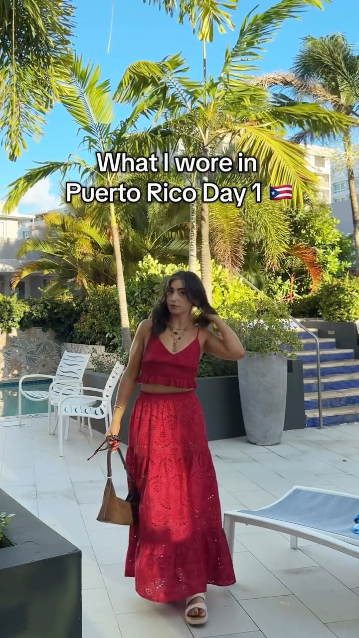 What I wore in Puerto Rico 🇵🇷 Day 1 🏝️ I love this red set! This, the necklace & purse are all from @asos & links are in my bio!

#OOTD #vacationfits #vacationoutfits #vacationoutfit #outfitinspo #puertorico #puertoricotravel