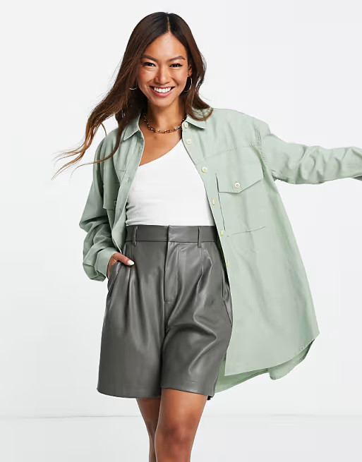 Mango oversized shacket with front pockets in khaki | ASOS (Global)