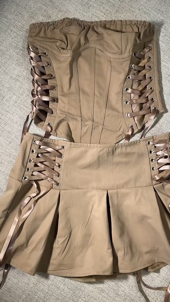 plt camel corset top & skater skirt🤎 




skater skirt brown lace up skirt corset top adjustable pretty little thing plt


#LTKstyletip #LTKwedding #LTKU