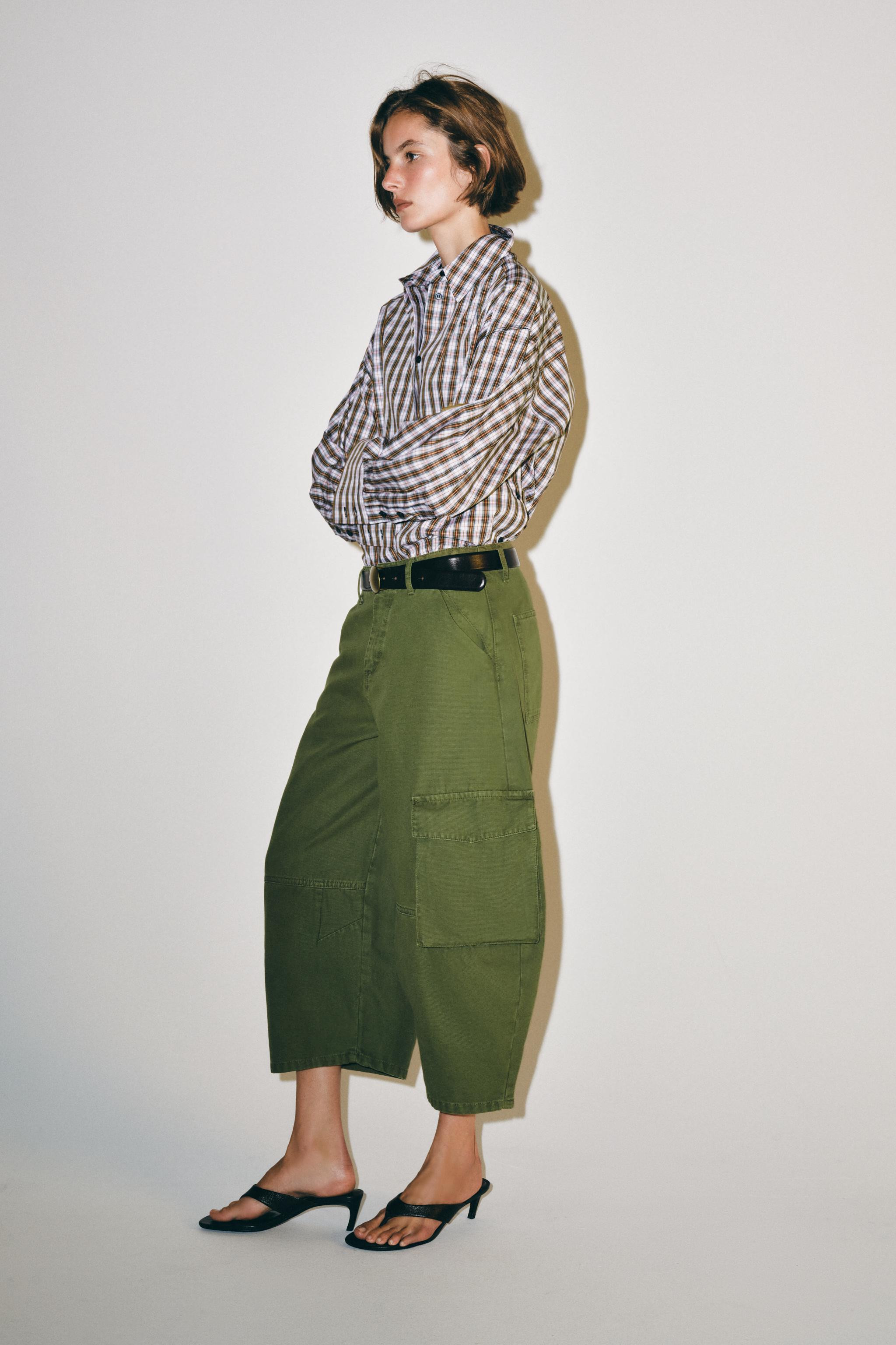 ZARA WOMAN COLLECTIONShirt with main fabric made from cotton yarn. Features a regular collar and ... | Zara UK