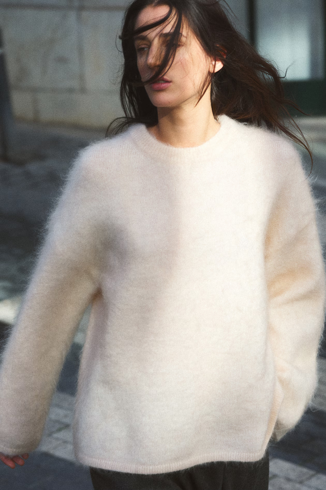 Oversized Mohair-Blend Sweater - Light apricot - Ladies | H&M US | H&M (US + CA)