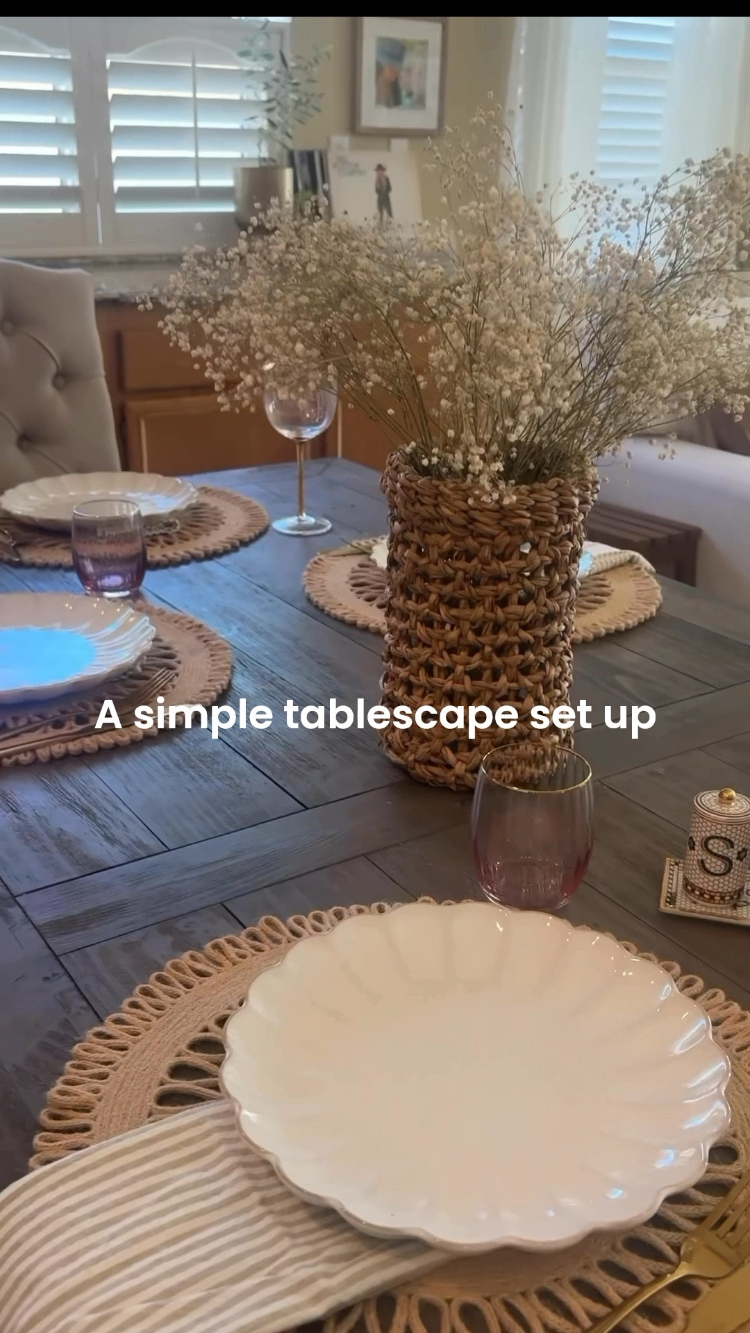 A simple end of summer table set up.

#LTKHome #LTKSeasonal #LTKStyleTip