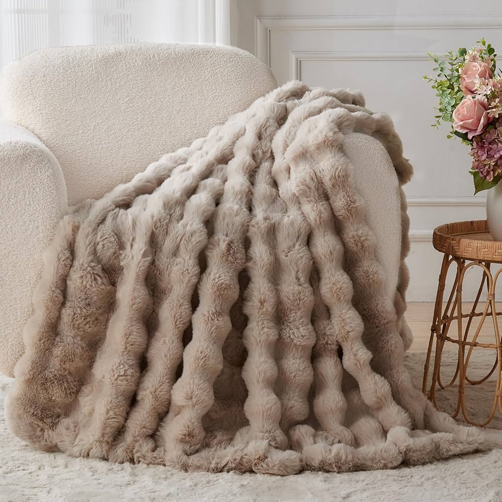 Lotus Karen Faux Fur Throw Blanket Linen - 800 GSM Bubble Rabbit Fluff Blanket for Couch Bed Sofa... | Amazon (US)