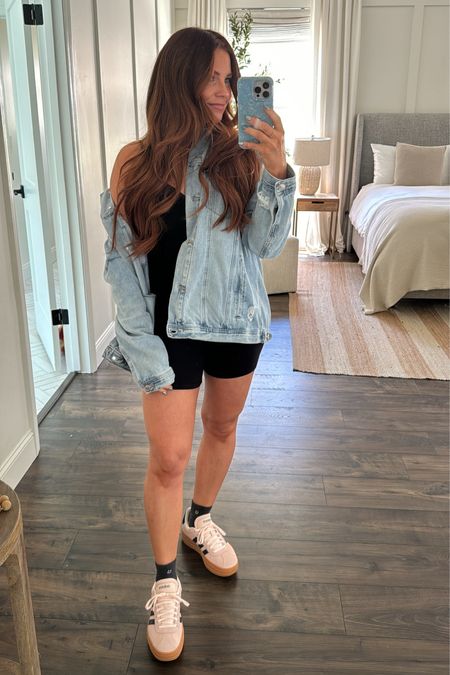 Everyday, casual outfit! I love this onesie so much, can ya tell 🤪 I’ve been wearing it quite a bit! Don’t judge! 

Wearing size medium in the onesie & jacket. I also linked my fav Dibs makeup I used today! Code: Bhorton15 works on that!!

Every outfit, casual outfit, denim jacket, Walmart, Walmart finds 

#LTKfindsunder50