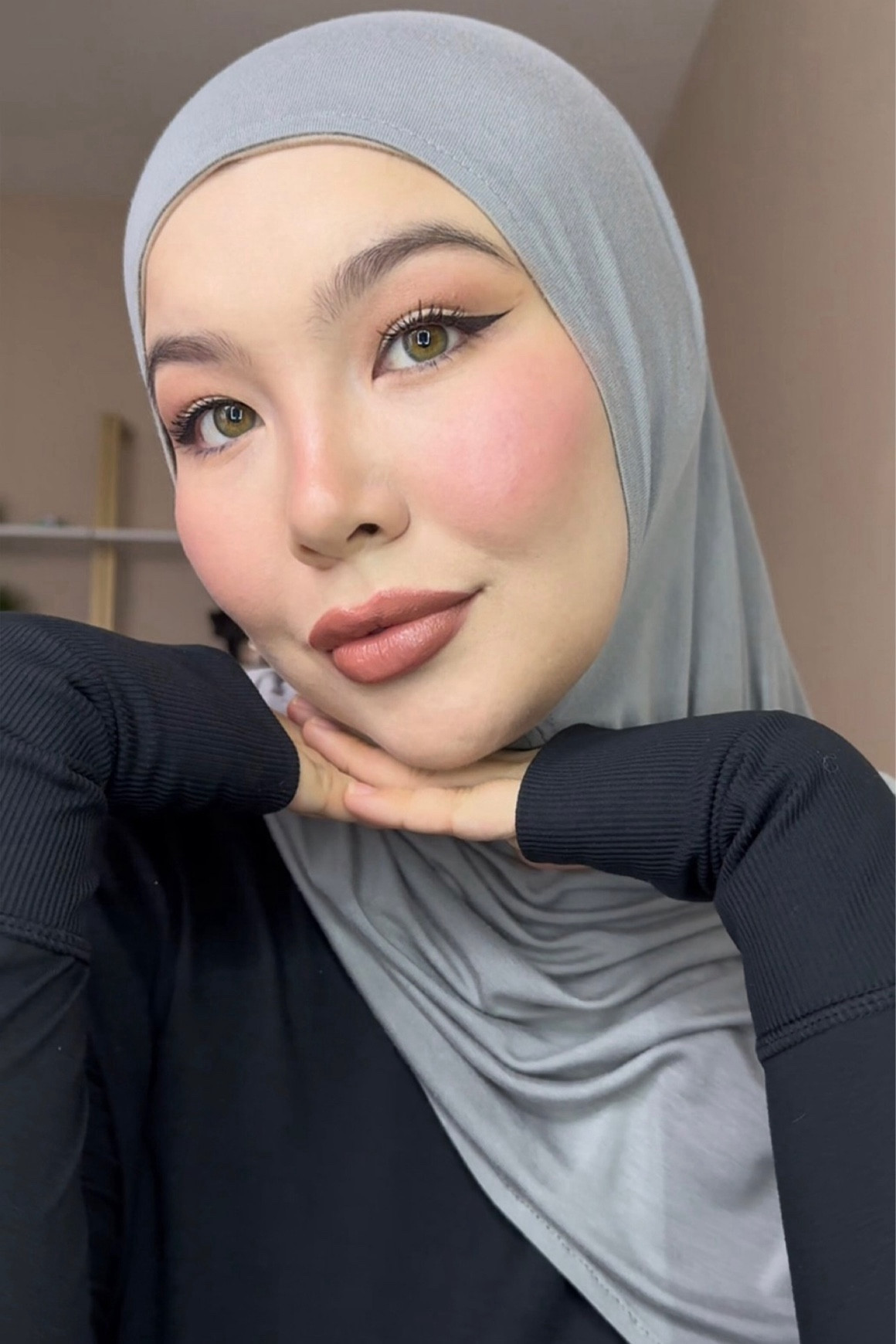 “I’m cold” makeup look 
Makeup products 

#LTKbeauty #LTKGiftGuide #LTKHoliday