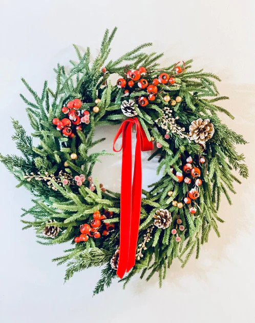 Mistletoe Berry  Holiday Wreath | Journey Decor